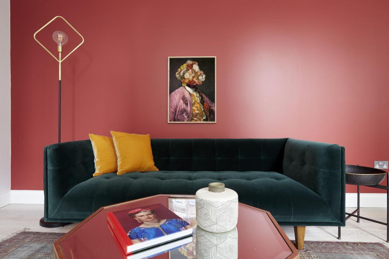 3vh Virginia House, 31 Bloomsbury Way By Living * Londra
